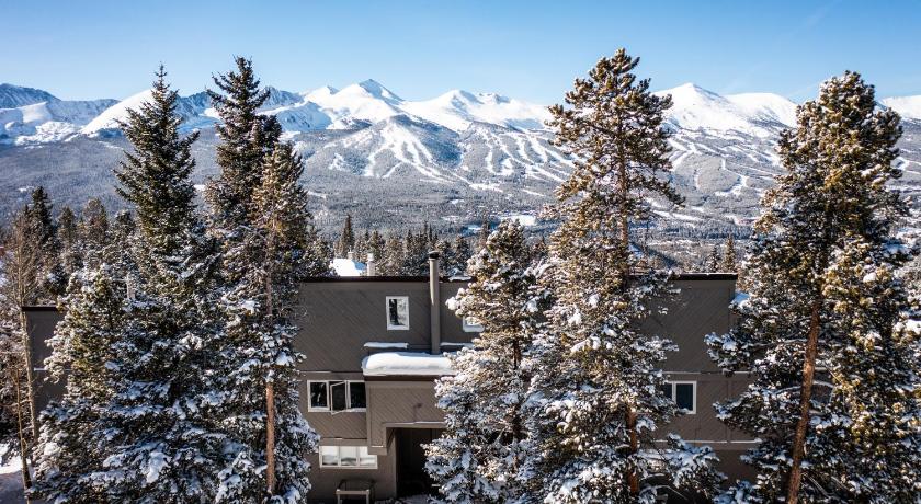 Gold Point Resort Breckenridge by Vacatia