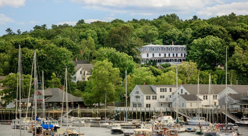 Camden Harbour Inn a member of Small Luxury Hotels