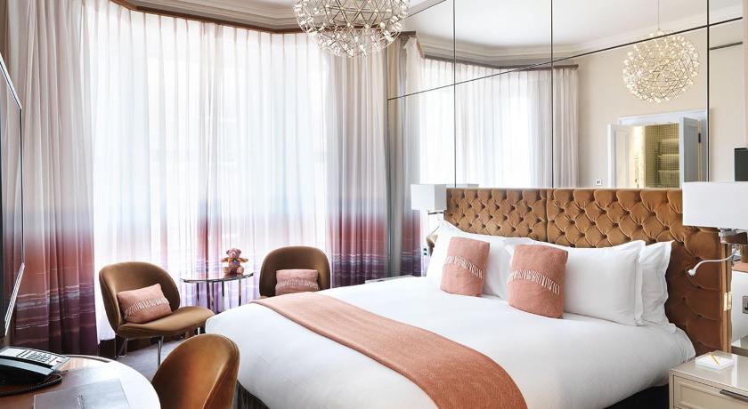 The Athenaeum Hotel & Residences