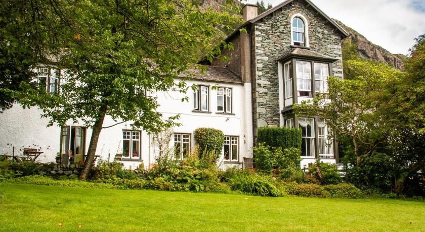 The Old Dungeon Ghyll Hotel