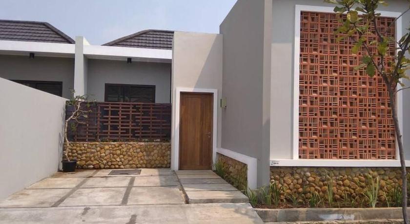 Maison de Q - 2 BR at Villa Ubud B 12 Anyer