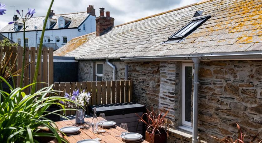 Mino Cottage