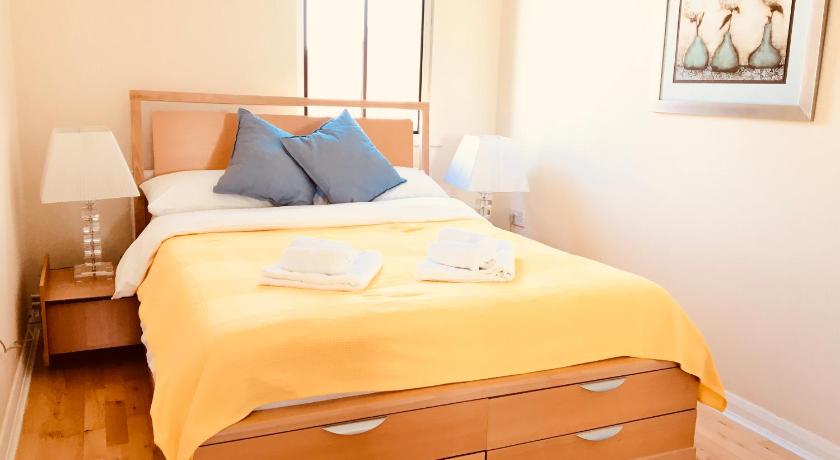 Double room in the heart of Kingston upon Thames in London