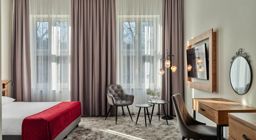 1891 Garni Hotel
