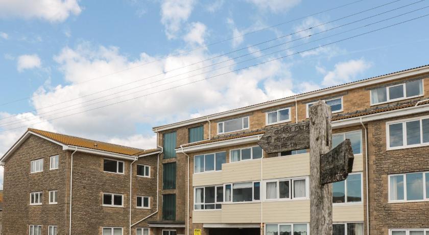 Flat 30