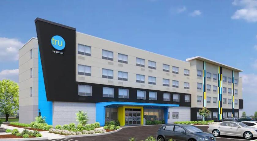 Tru by Hilton Chesterfield Township Detroit