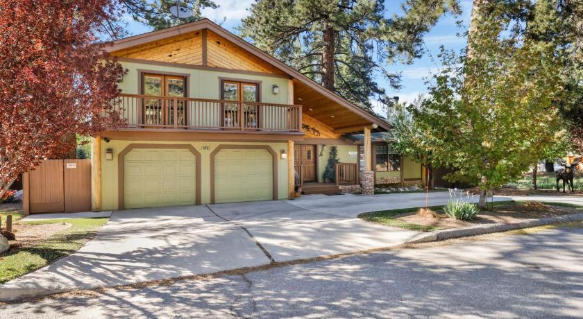 Moose Manor #2012 by Big Bear Vacations