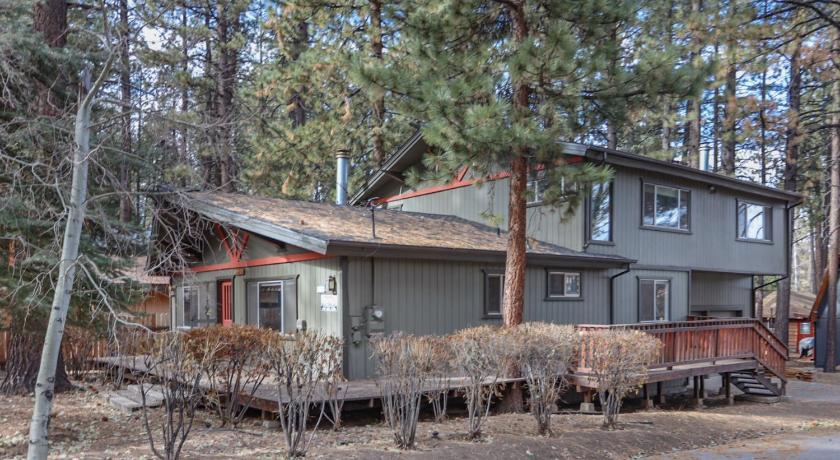 La Cerena Getaway #1960 by Big Bear Vacations