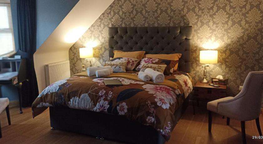 Outlander Boutique B&B Super King
