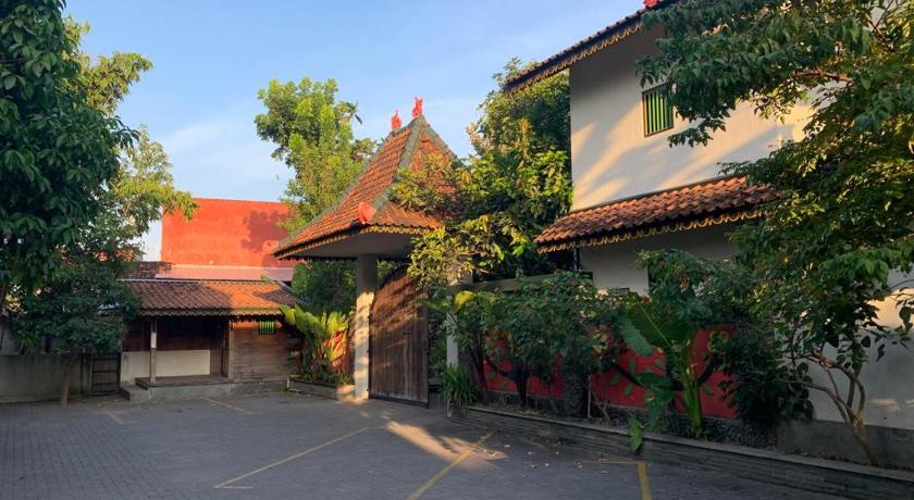Sonosewu Guesthouse Syariah