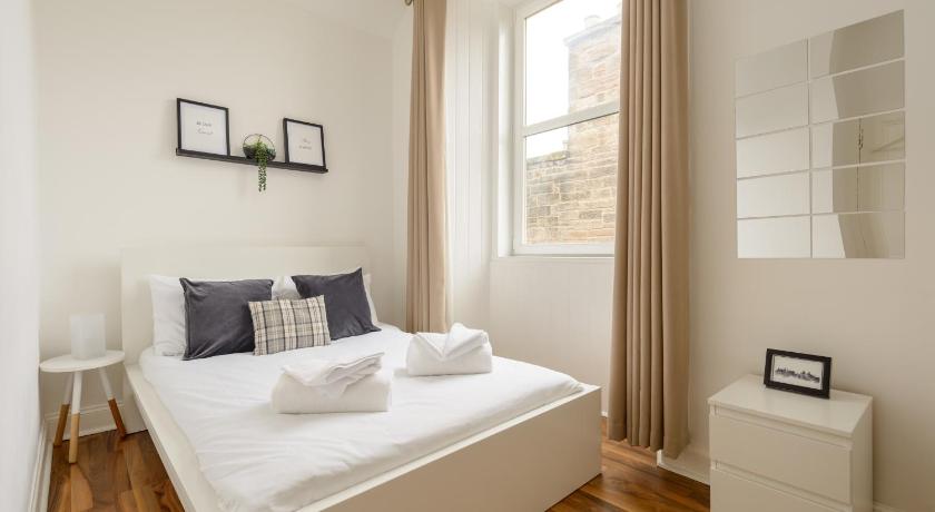 The London Road Apartment - 2BR/1BA