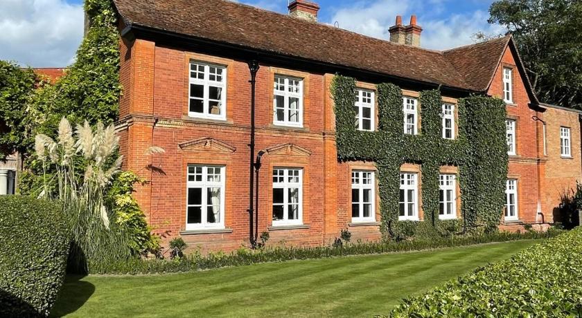 Worlington Hall