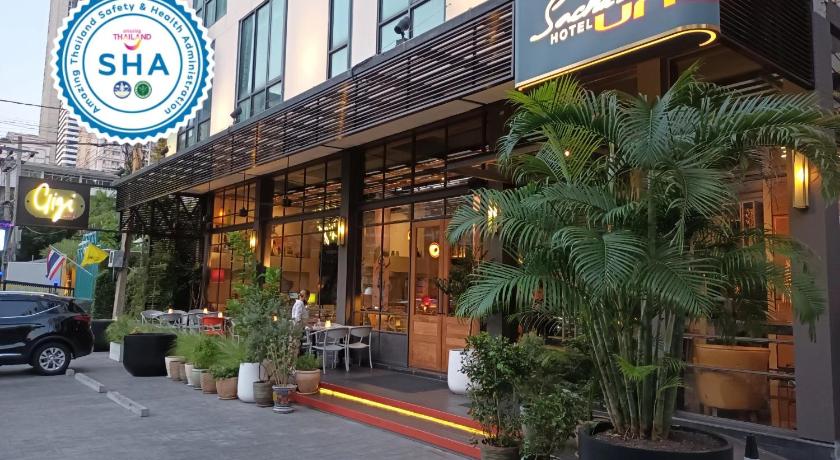 入口 UNO薩莎飯店 (Sacha's Hotel Uno)