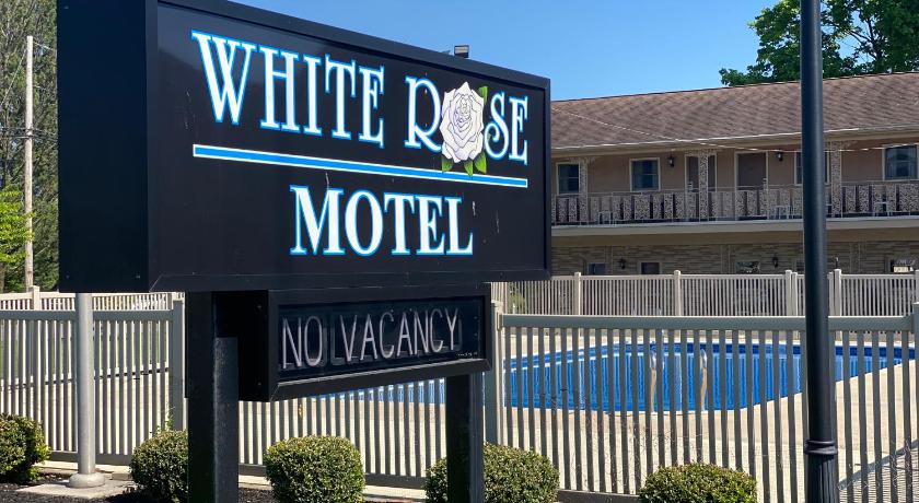 White Rose Motel - Hershey