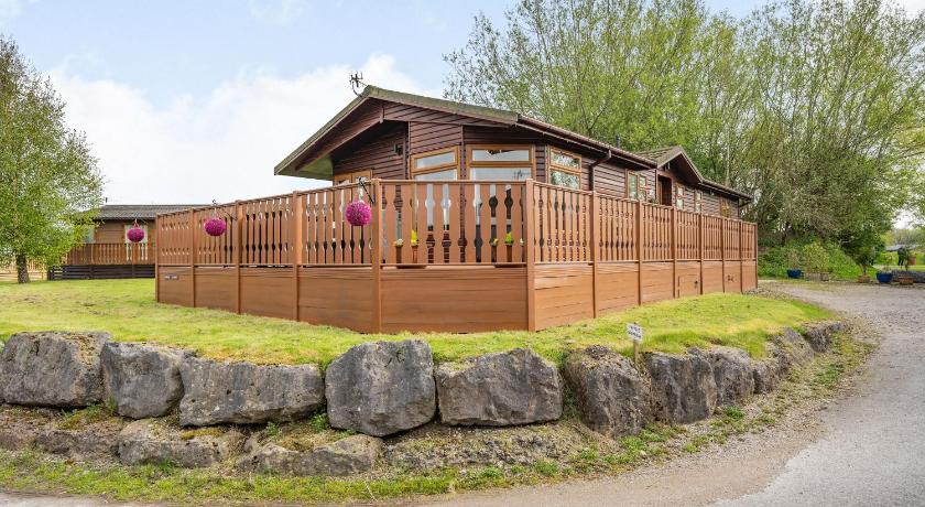 Lakeview Lodge