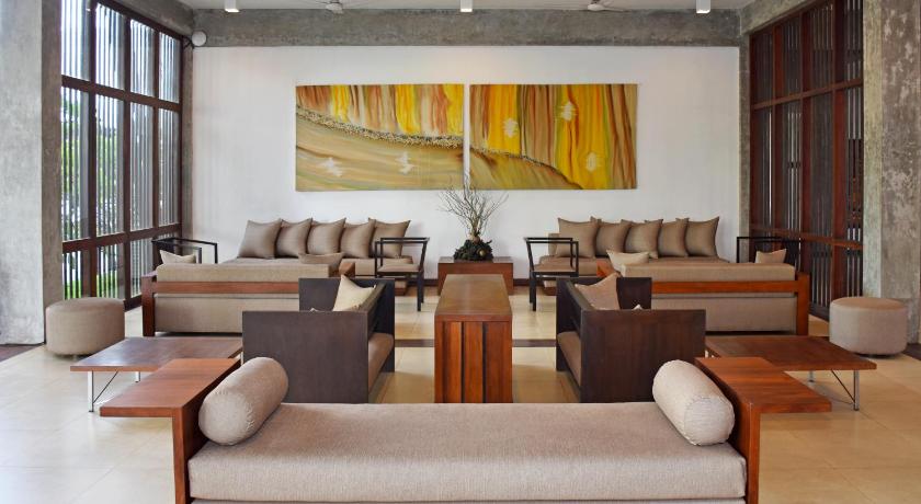 Lobby Goldi Sands Hotel
