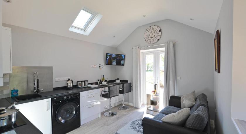 The Bothy - Ground floor conversion near Bath and Priston with outstanding views