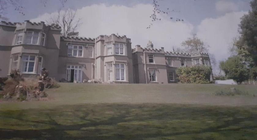 Home of author of the famous Jungle Book
