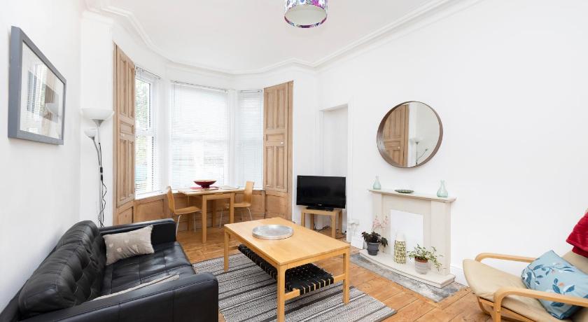 ALTIDO Charming 1-bed ap near Leith Links w/ patio