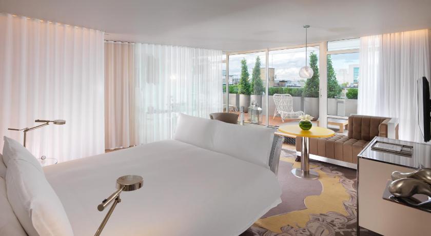 Sanderson London