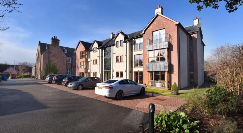 Inverness City Apartment