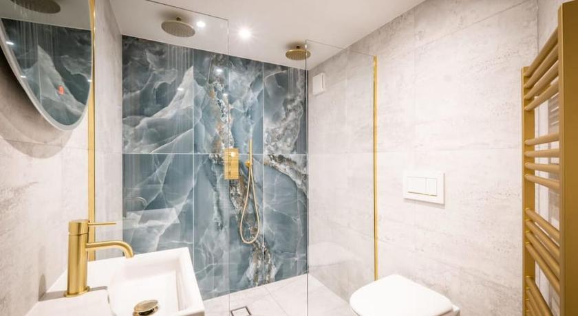 Glen Wynne Apartment Lovely Central Pet Friendly - FREE off-site Health Club access with Pool, Sauna
