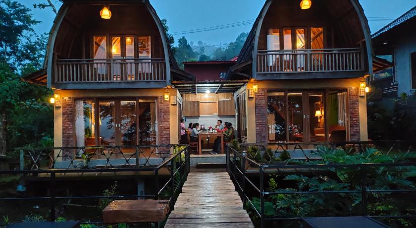 MUNDUK RETREAT - Pondok Pekak Lelut