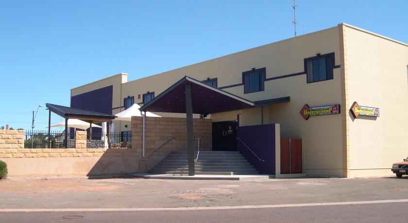 New Whyalla Hotel