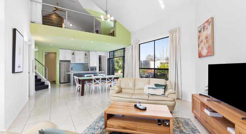 Merlot Verdelho Townhouses