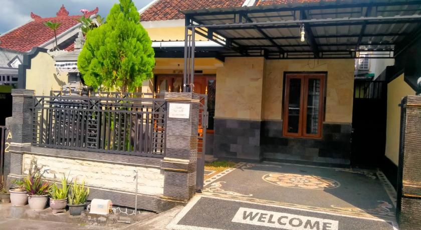 Suta Lovina House