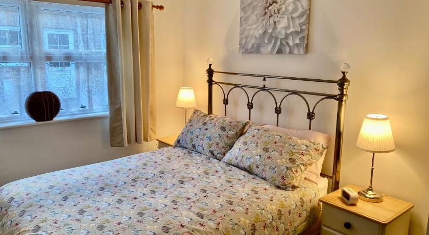 Modern 2 Bedroom Ground Floor Apartment with Parking Ripon City Centre