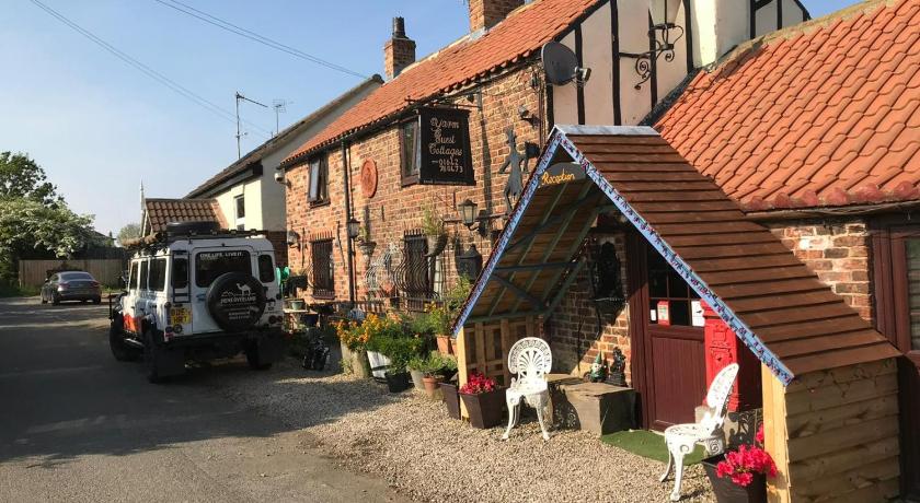 Yarm cottages Haystack