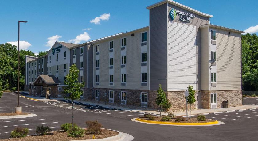 WoodSpring Suites Lynchburg VA