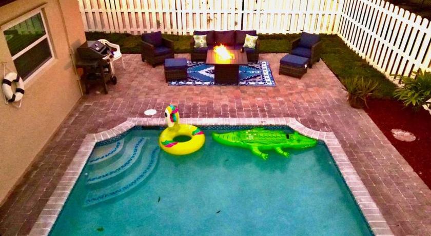 Home in West Palm Beach with Heated Pool