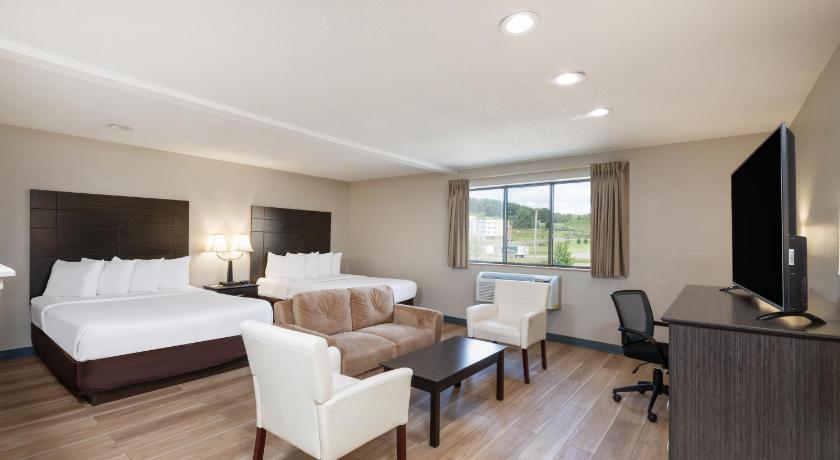 Days Inn by Wyndham Somerset PA I-70 I-76