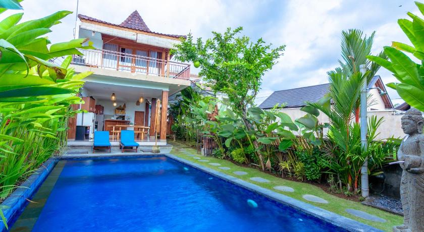 Kubu D'Carik Villa & Bungalow by ecommerceloka