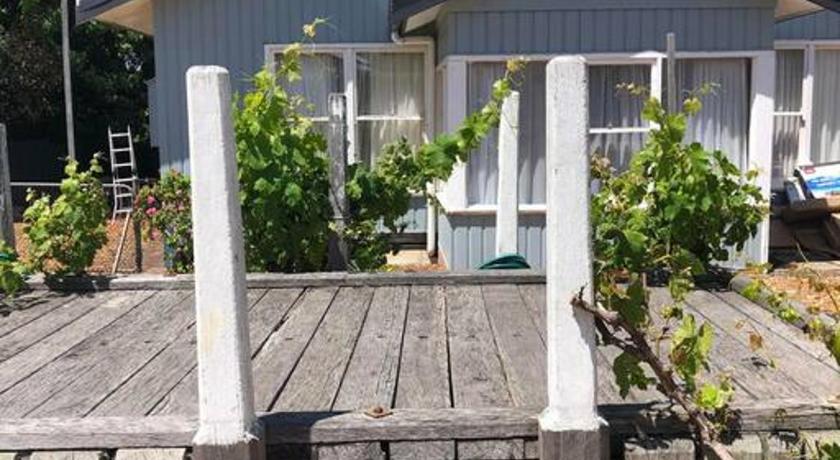 St. Leonards Pier Beach House