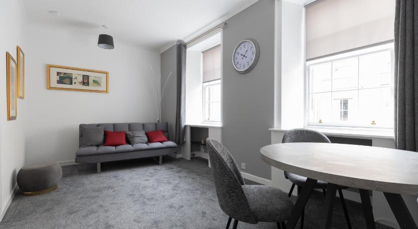 Lovely City Centre 1 bedroom flat.