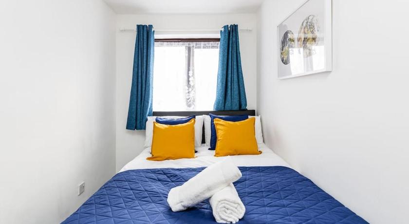 Cozy And Elegant LivingI Sleeps 5 Dagenham I Super Fast WiFi Free parking