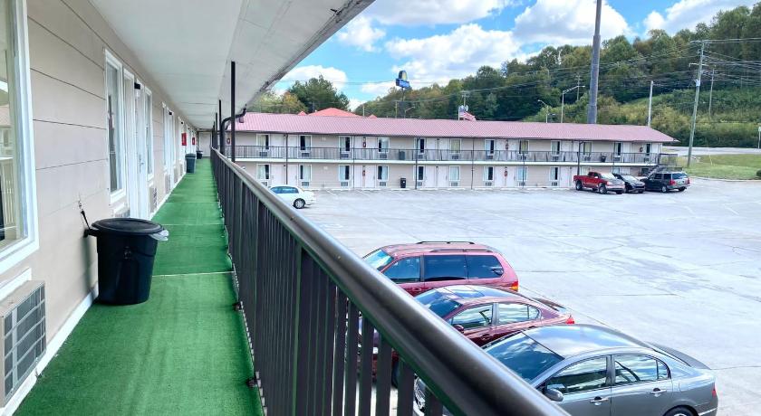 Economy inn