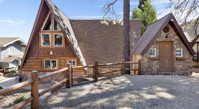 Big Bear Den #2152 by Big Bear Vacations