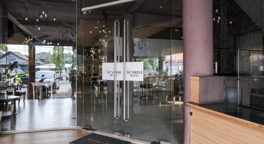 RedDoorz Plus @ Sunrise Hotel Sanur