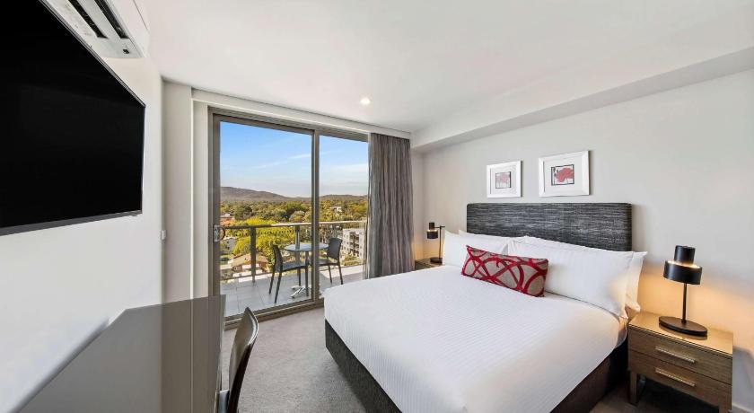 Adina Serviced Apartments Canberra, Dickson
