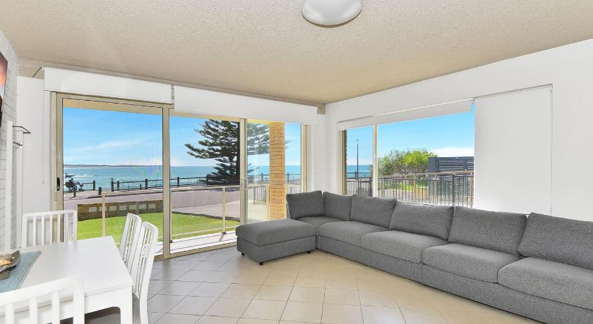 Waterviews on Marine Apartment 1