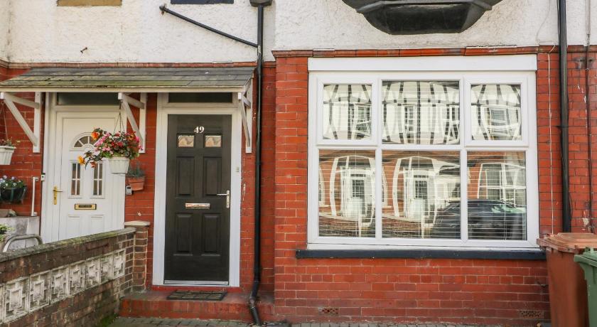 Cosy Coastal Holiday Let