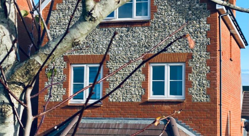 Angmering Home