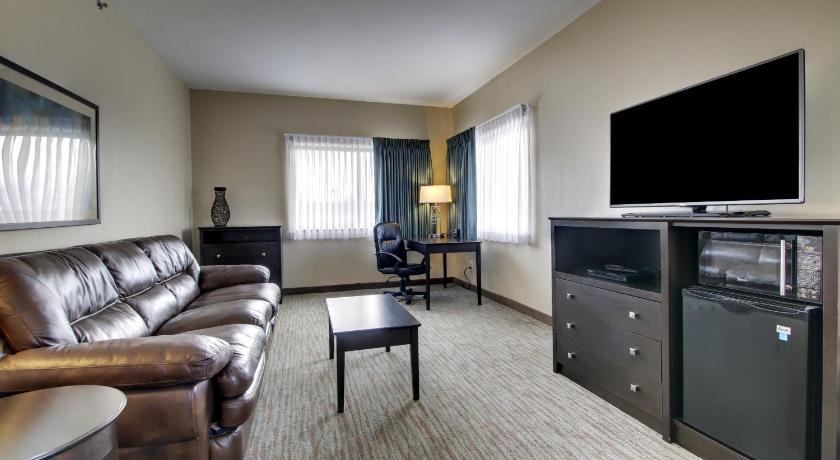 Cobblestone Inn & Suites - Fort Dodge