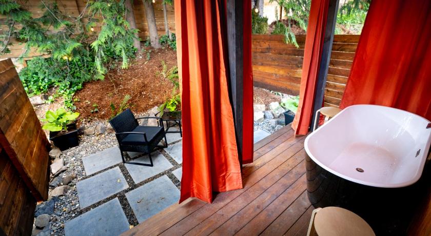 Artbliss Hotel