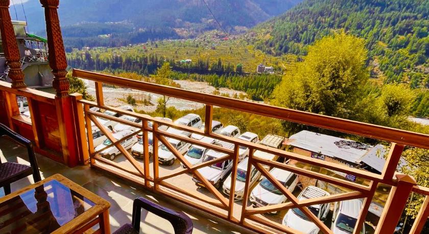 Best place to stay in Manali Himachal - Valley of Gods - Scenic River & Mountain View Hotel in Manali