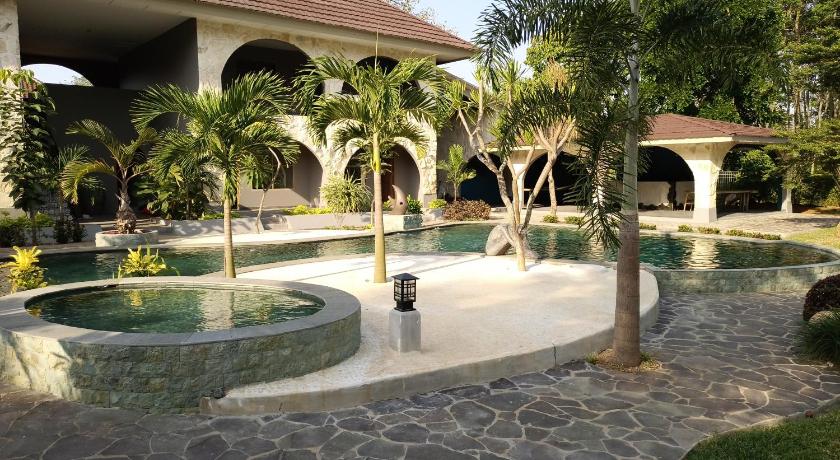 La Collina Villa
